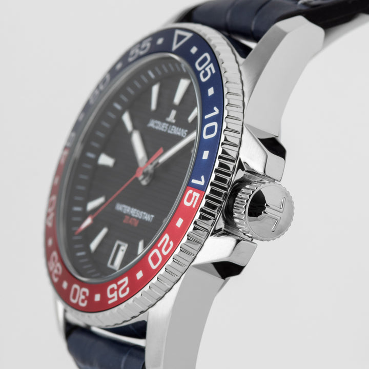 Liverpool Diver 1-2205D