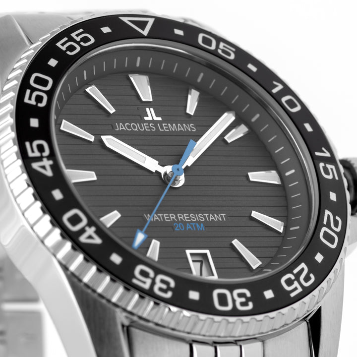 Liverpool Diver 1-2205H
