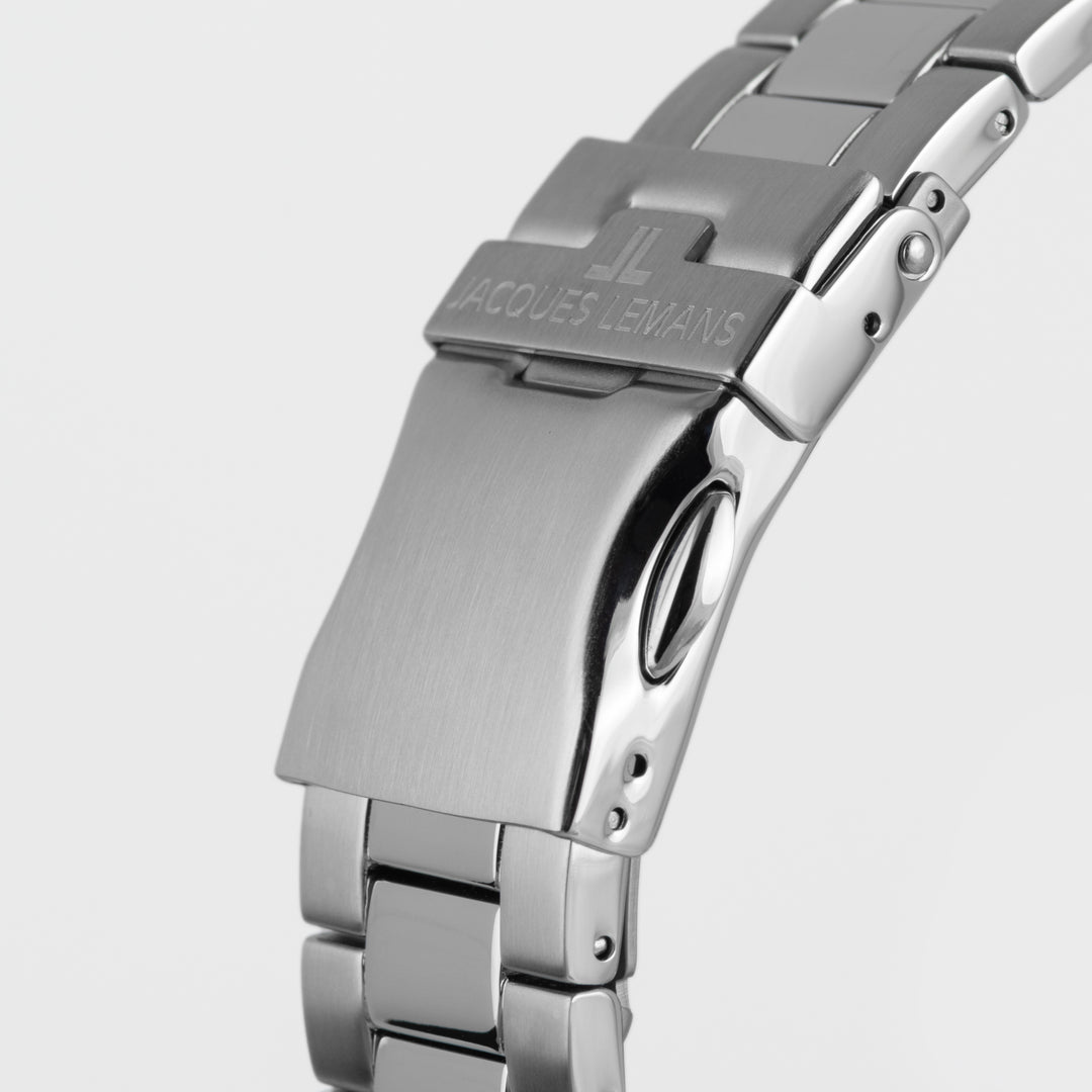 Liverpool Diver 1-2206I