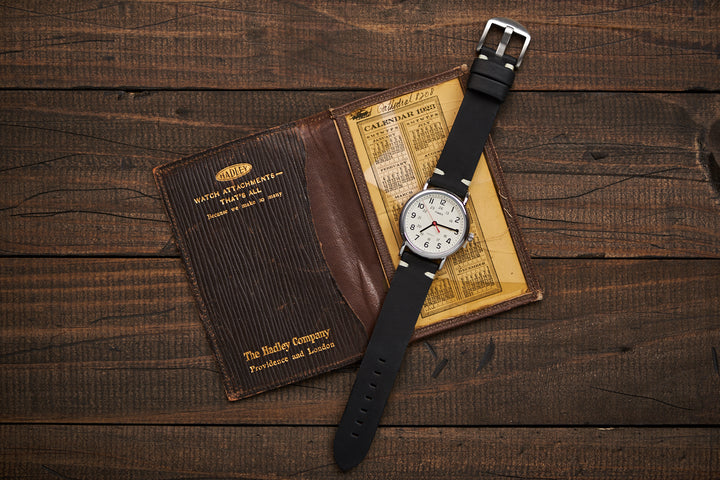 Black Genuine Leather | h2917